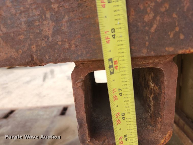 image for item DK1058 Trench box