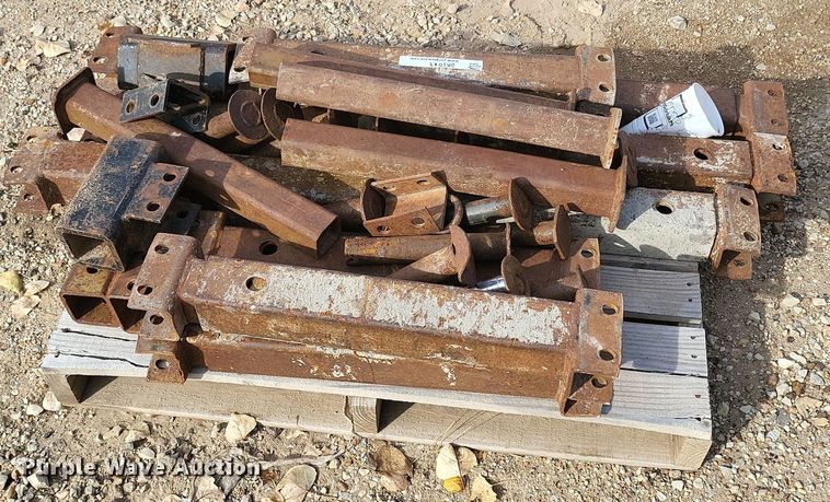 image for item DK1063 Trench box