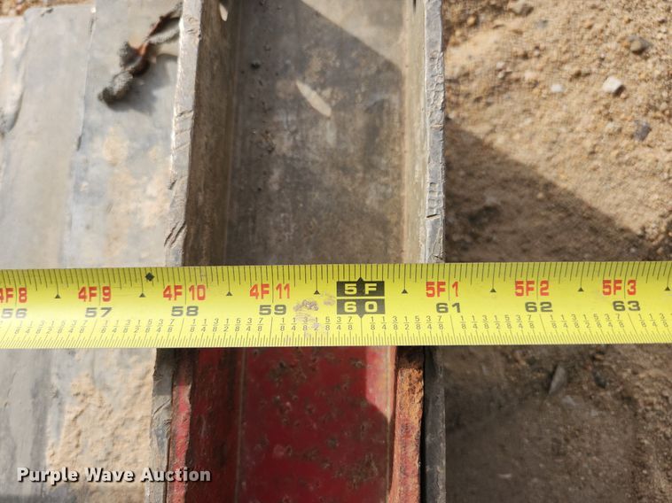 image for item DK1064 Trench box