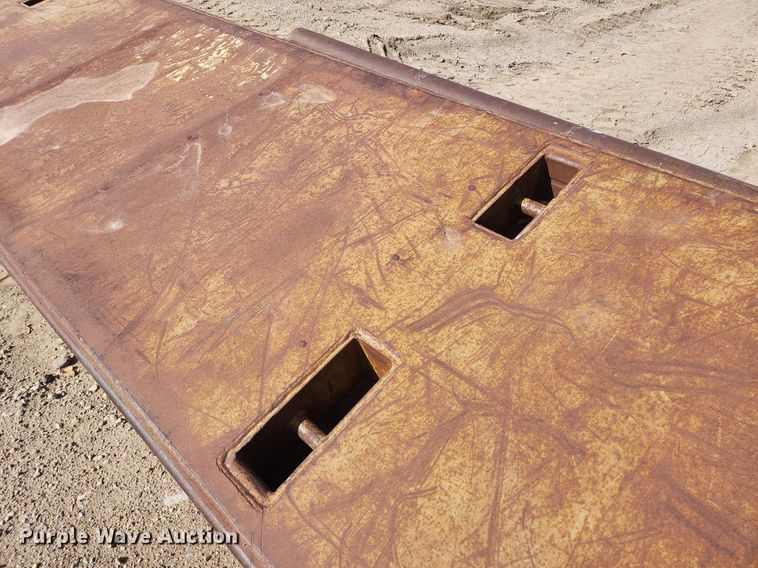 image for item DK1067 Trench box