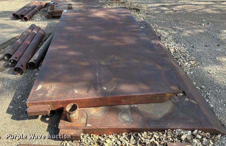 image for item DK1069 Trench box