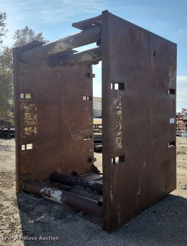 image for item DK1071 Trench box