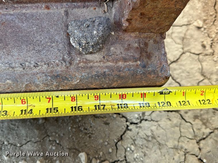 image for item DK1072 Trench box