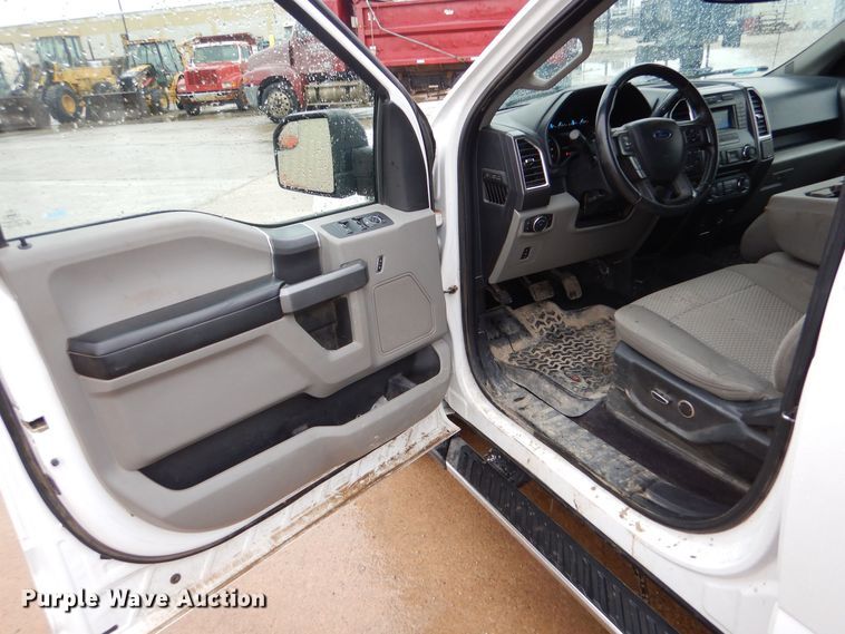 image for item DK1078 2016 Ford F150 XLT  SuperCrew pickup truck