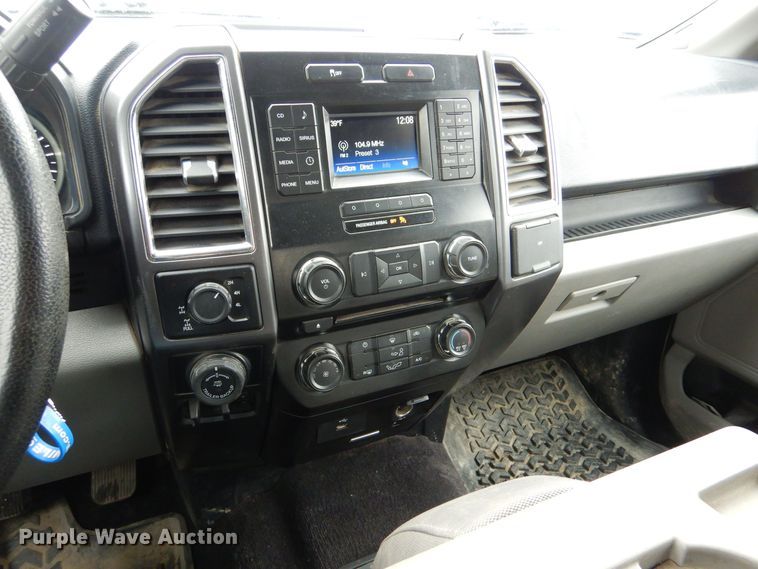 image for item DK1078 2016 Ford F150 XLT  SuperCrew pickup truck