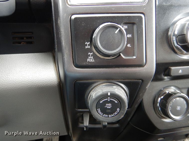 image for item DK1078 2016 Ford F150 XLT  SuperCrew pickup truck