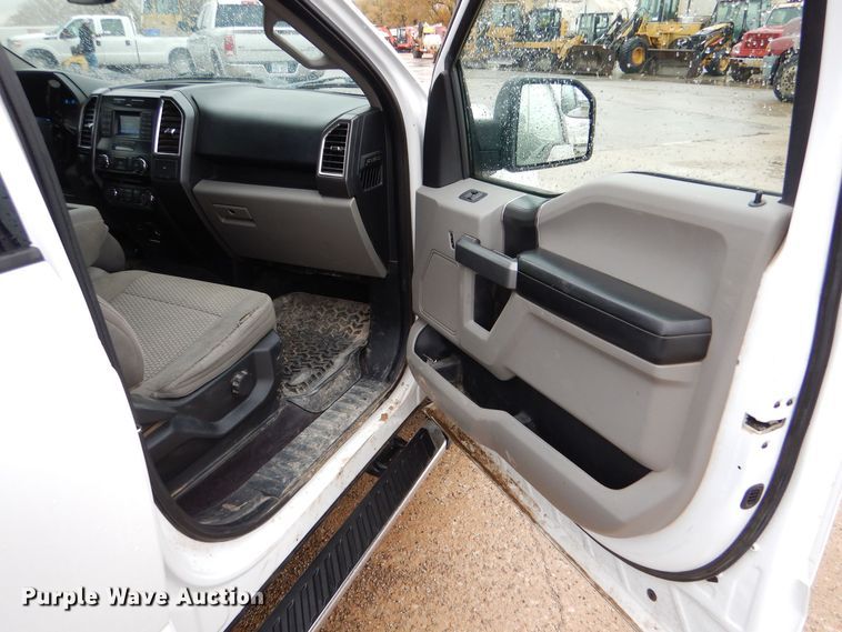 image for item DK1078 2016 Ford F150 XLT  SuperCrew pickup truck