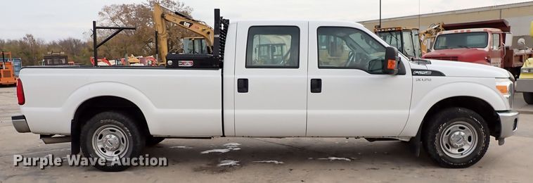 image for item DK1079 2015 Ford F250 Super Duty XL  Crew Cab pickup truck