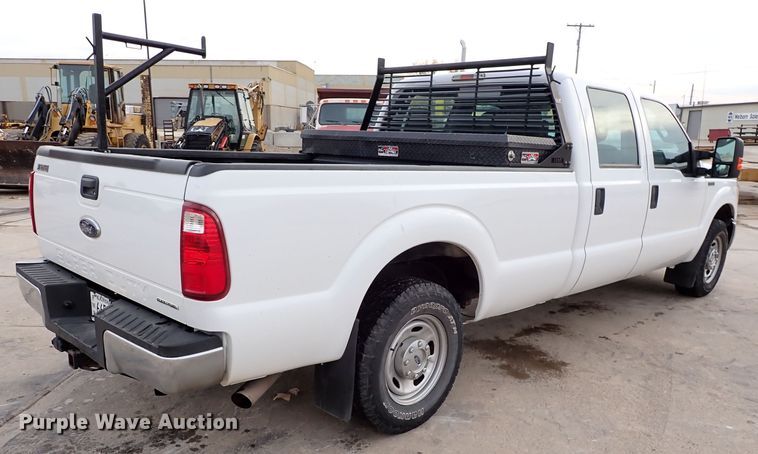 image for item DK1079 2015 Ford F250 Super Duty XL  Crew Cab pickup truck