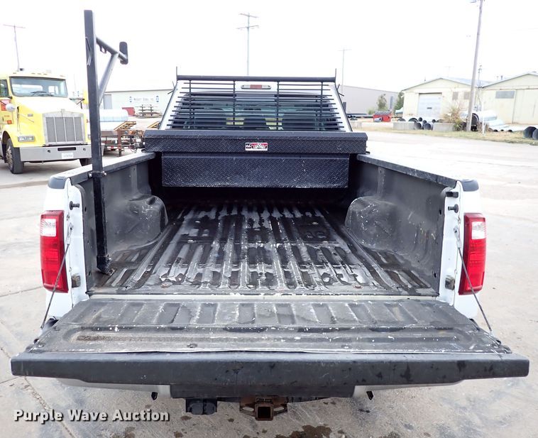 image for item DK1079 2015 Ford F250 Super Duty XL  Crew Cab pickup truck
