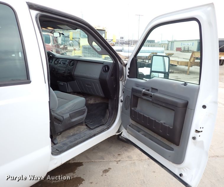 image for item DK1079 2015 Ford F250 Super Duty XL  Crew Cab pickup truck