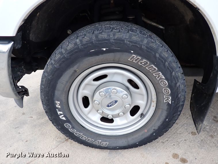 image for item DK1079 2015 Ford F250 Super Duty XL  Crew Cab pickup truck