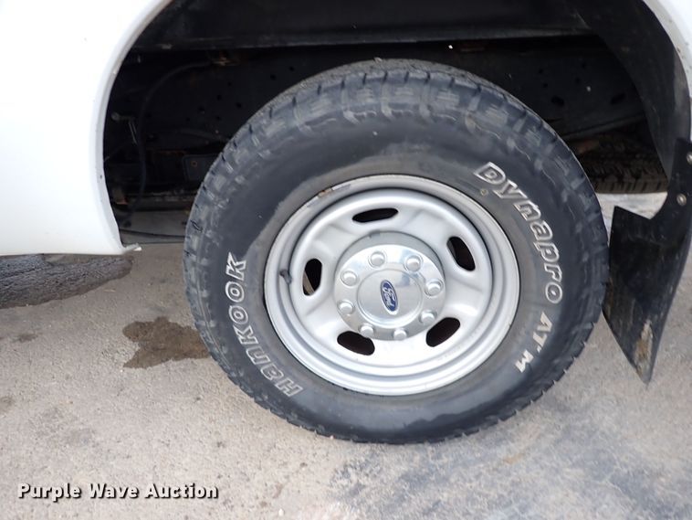 image for item DK1079 2015 Ford F250 Super Duty XL  Crew Cab pickup truck