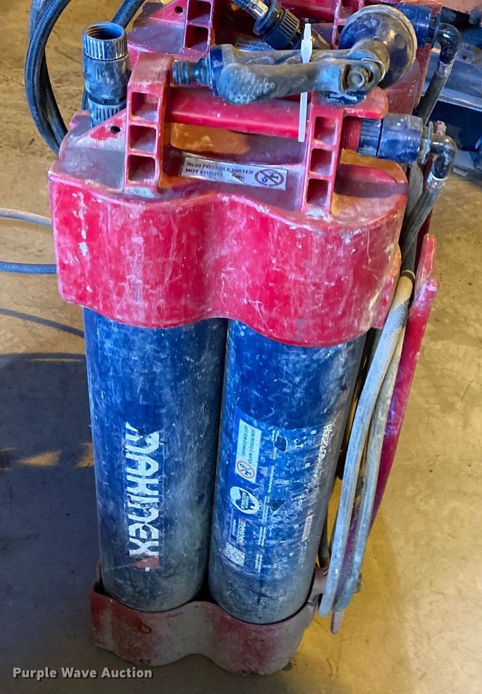 image for item DL2250 (3) Makinex pressurized water tanks