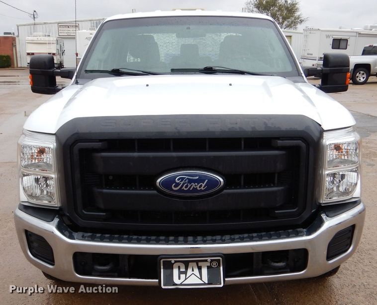 image for item DN5493 2015 Ford F250 Super Duty  Crew Cab pickup truck