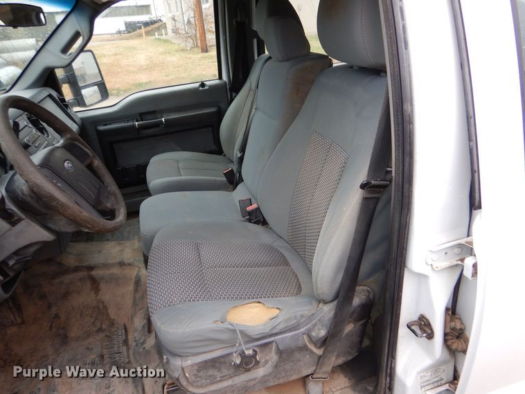 image for item DN5493 2015 Ford F250 Super Duty  Crew Cab pickup truck