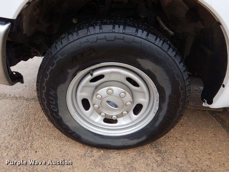 image for item DN5493 2015 Ford F250 Super Duty  Crew Cab pickup truck