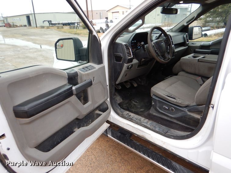 image for item DN5494 2016 Ford F150 XLT  SuperCrew pickup truck