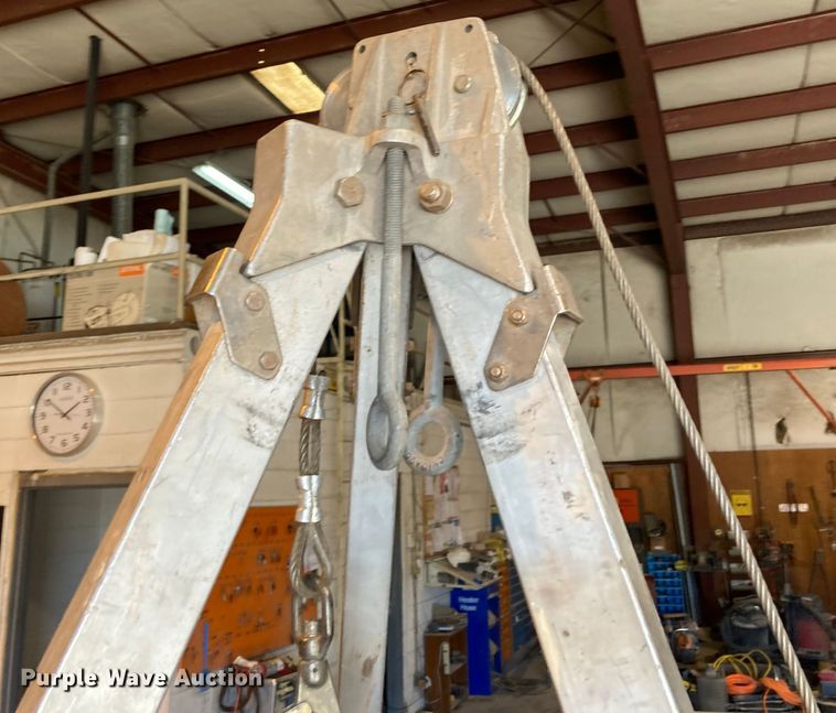 image for item DN6975 DBI/SALA 1850-077  hoist