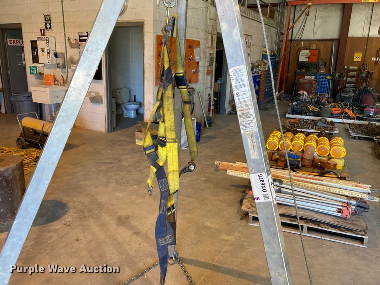 image for item DN6975 DBI/SALA 1850-077  hoist
