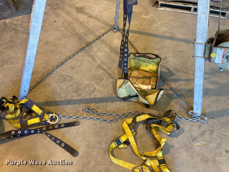 image for item DN6975 DBI/SALA 1850-077  hoist
