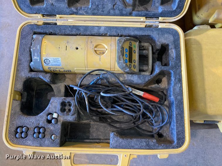 image for item DN6982 Surveying equipment