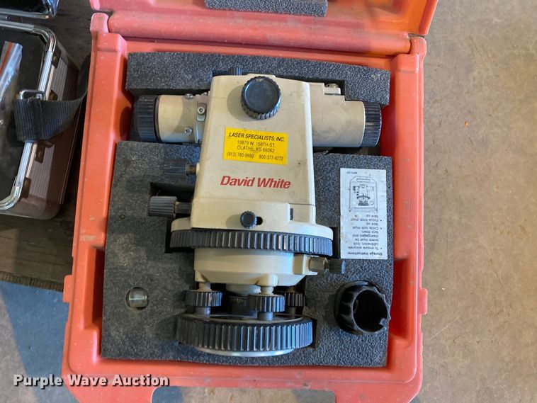 image for item DN6982 Surveying equipment