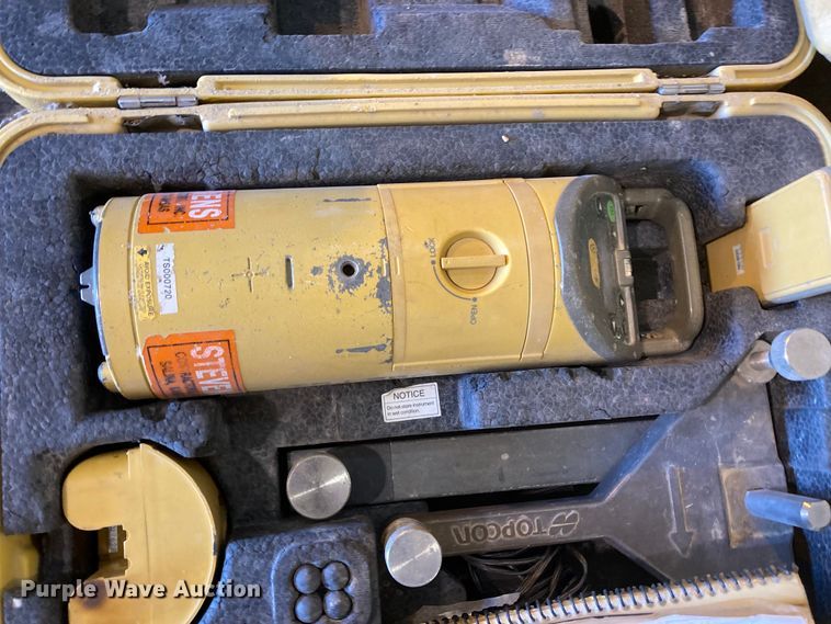 image for item DN6982 Surveying equipment