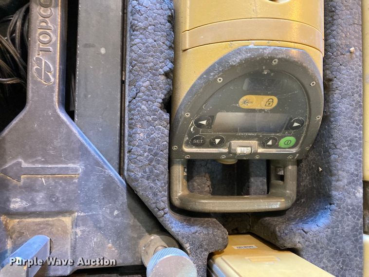 image for item DN6982 Surveying equipment