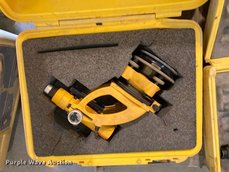 image for item DN6982 Surveying equipment