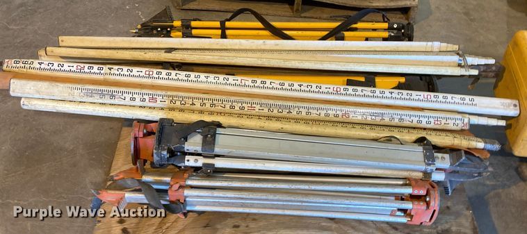 image for item DN6982 Surveying equipment