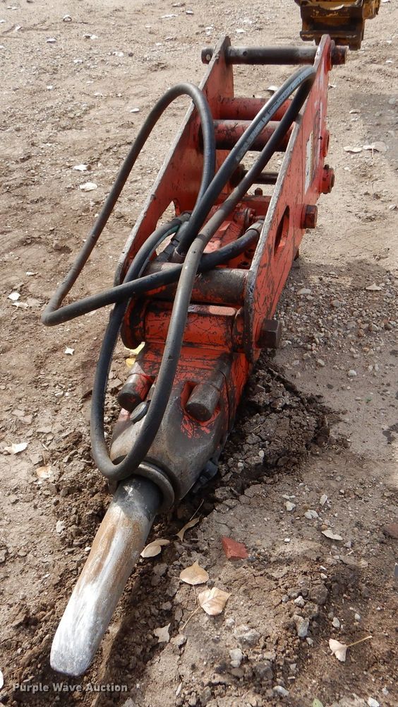 image for item MT9793 NPK H-4X  breaker