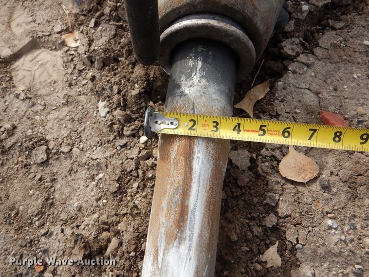 image for item MT9793 NPK H-4X  breaker