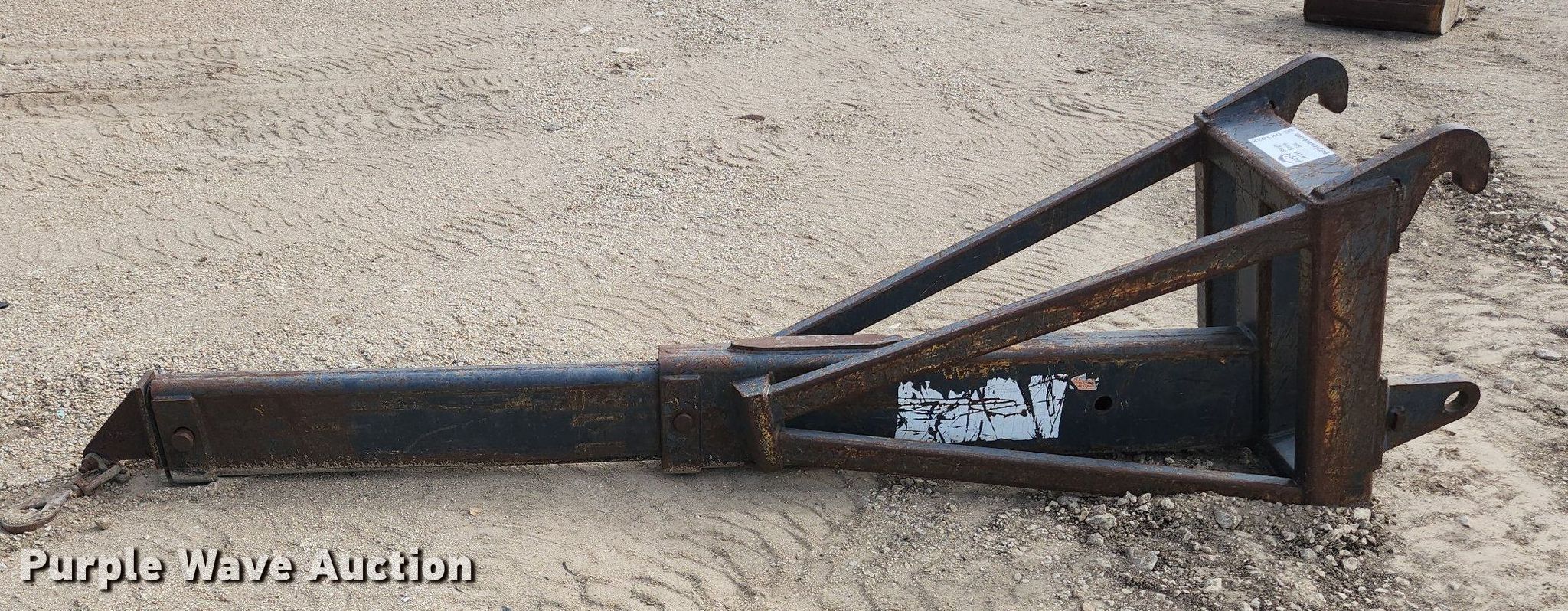 Wheel loader jib in Salina, KS Item DK1032 sold Purple Wave