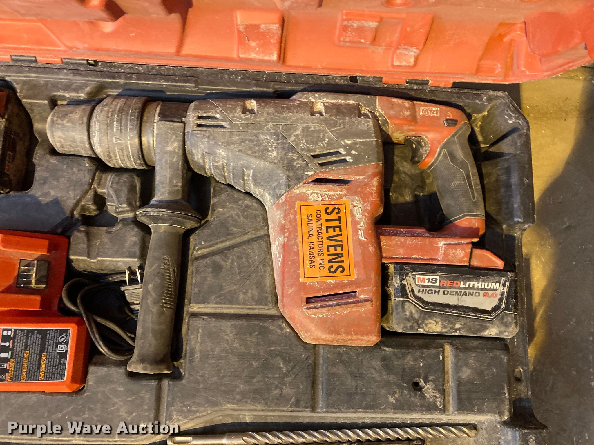 Milwaukee tools in Salina, KS Item DN6950 sold Purple Wave