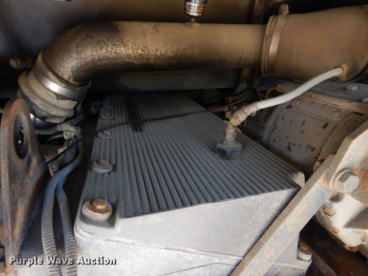 image for item DF8193 2000 Orion  shuttle bus