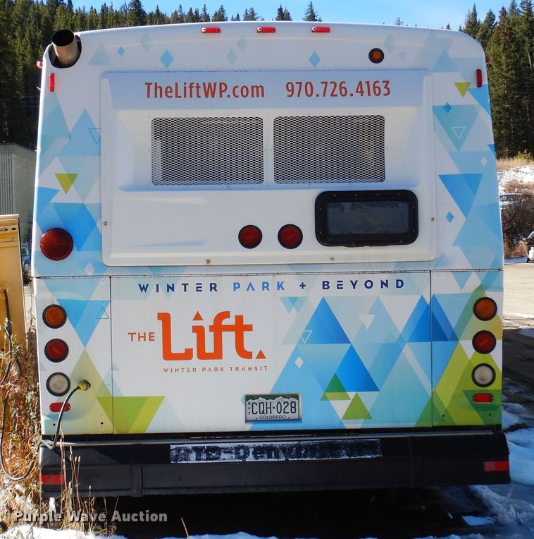 image for item DF8194 2000 Orion  shuttle bus