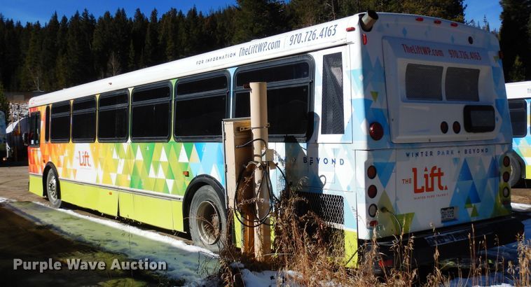 image for item DF8194 2000 Orion  shuttle bus