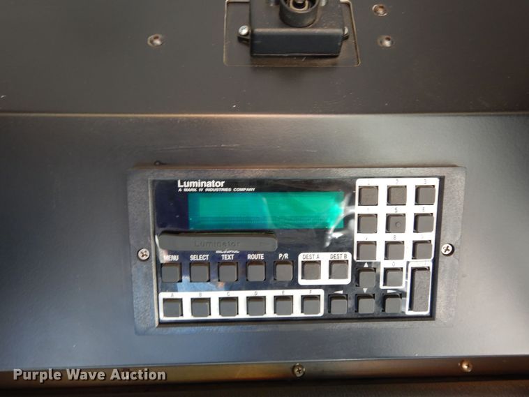 image for item DF8194 2000 Orion  shuttle bus