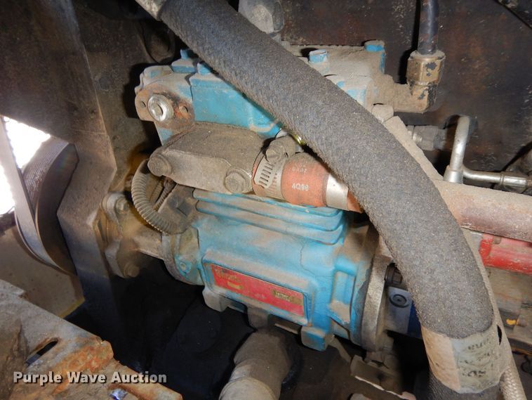 image for item DF8194 2000 Orion  shuttle bus