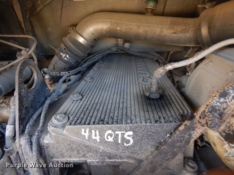 image for item DF8196 2000 Orion  shuttle bus