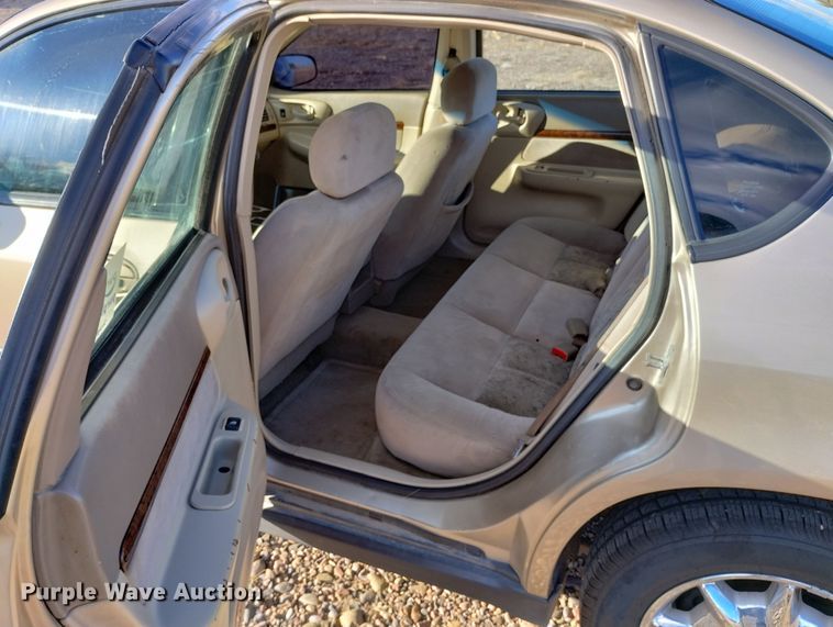 image for item DF8223 2004 Chevrolet Impala