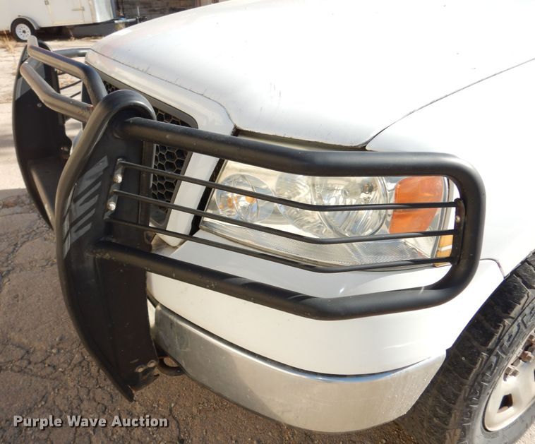 image for item DI6864 2005 Ford F150  SuperCrew pickup truck