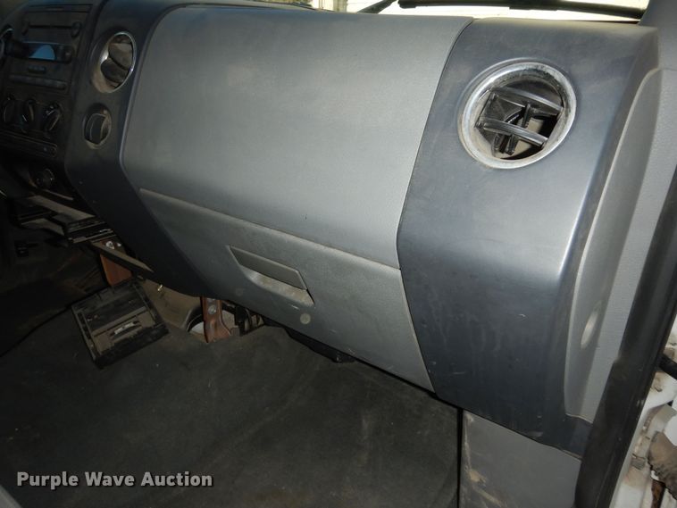 image for item DI6864 2005 Ford F150  SuperCrew pickup truck