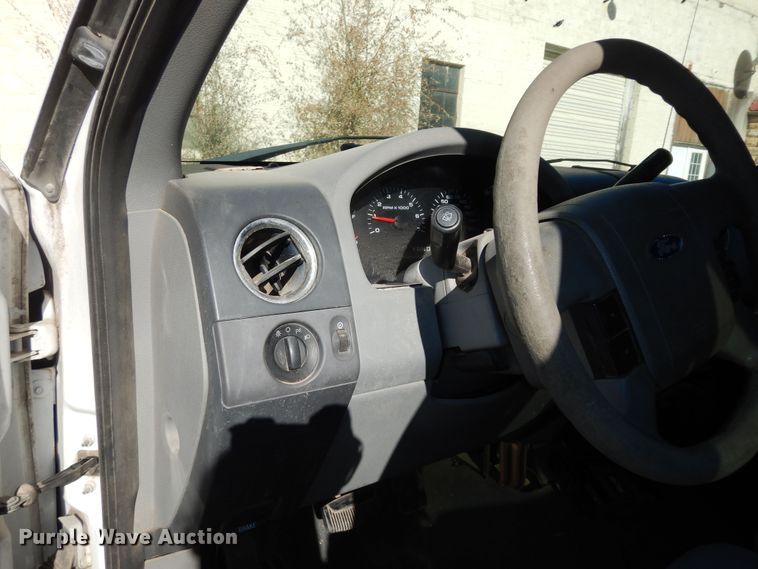 image for item DI6864 2005 Ford F150  SuperCrew pickup truck