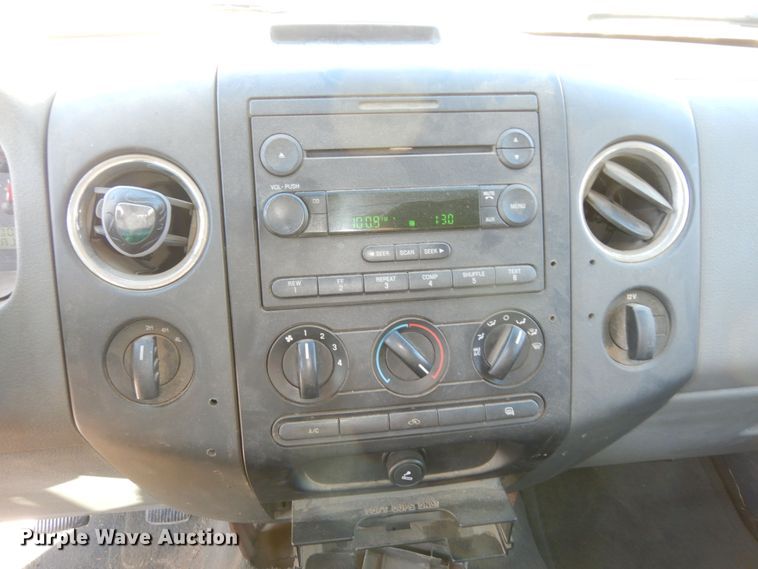 image for item DI6864 2005 Ford F150  SuperCrew pickup truck