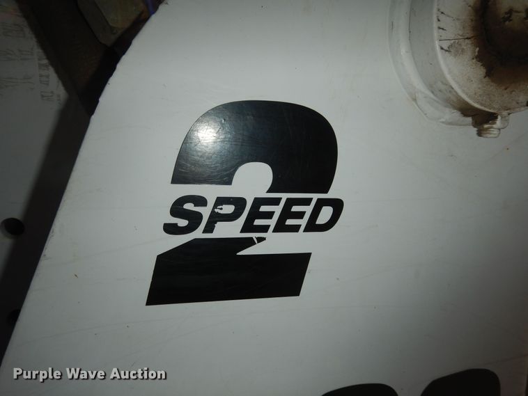 image for item DI6898 2008 Bobcat S330  skid steer loader