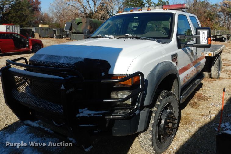 image for item DI6902 2008 Ford F550 Super Duty XL  Crew Cab flatbed truck