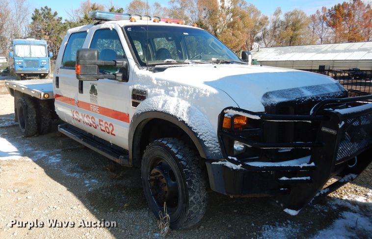 image for item DI6902 2008 Ford F550 Super Duty XL  Crew Cab flatbed truck