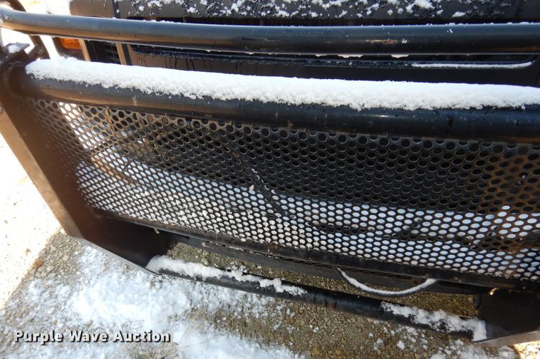 image for item DI6902 2008 Ford F550 Super Duty XL  Crew Cab flatbed truck